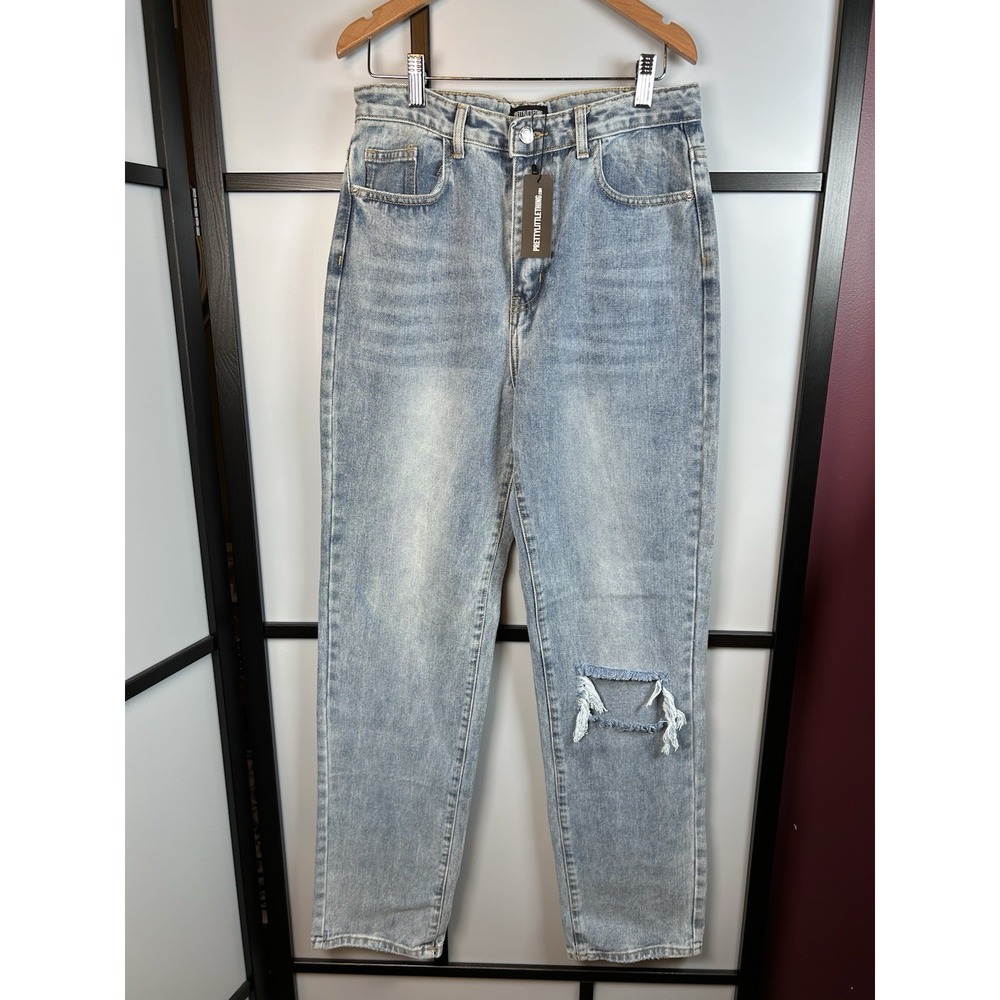 Pretty Little Thing Mid Rise Blue Wash Open Knee Straight Leg Jeans US Size 6‎